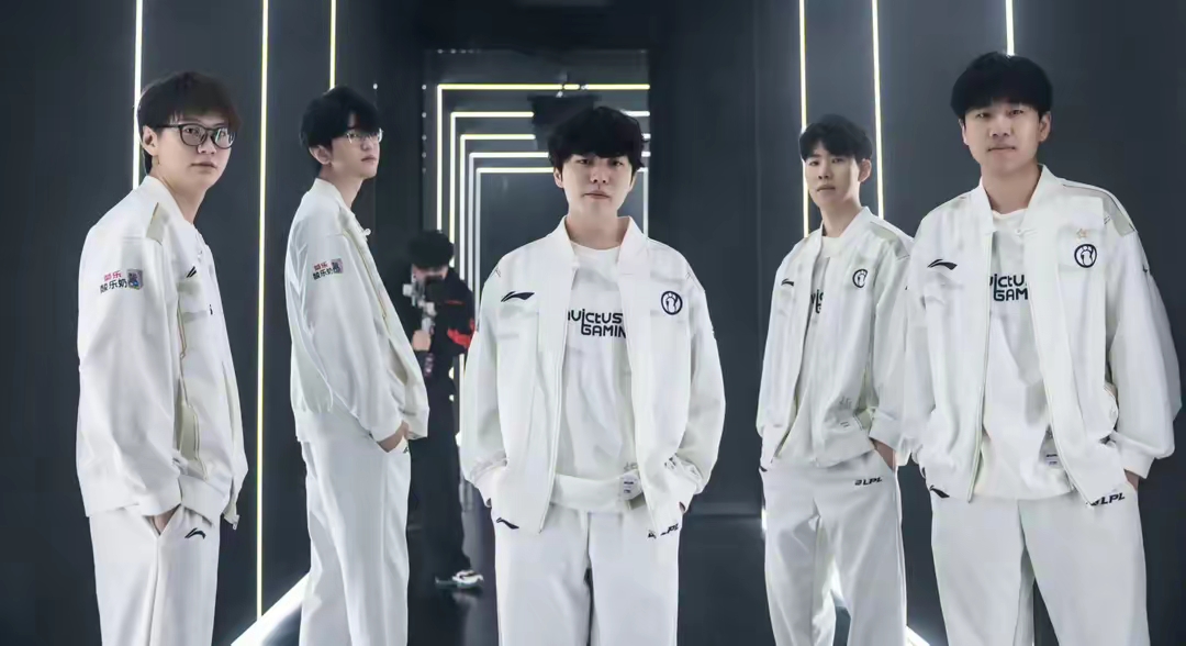 爱游戏体育-包含TheShy关键节点惊险取胜，TL带队取胜！的词条